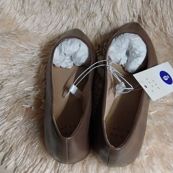 NWT A New Day Women's Corinna Ballet.    Flats  Color Rosewood. SIZE 6W - Picture 9 of 12